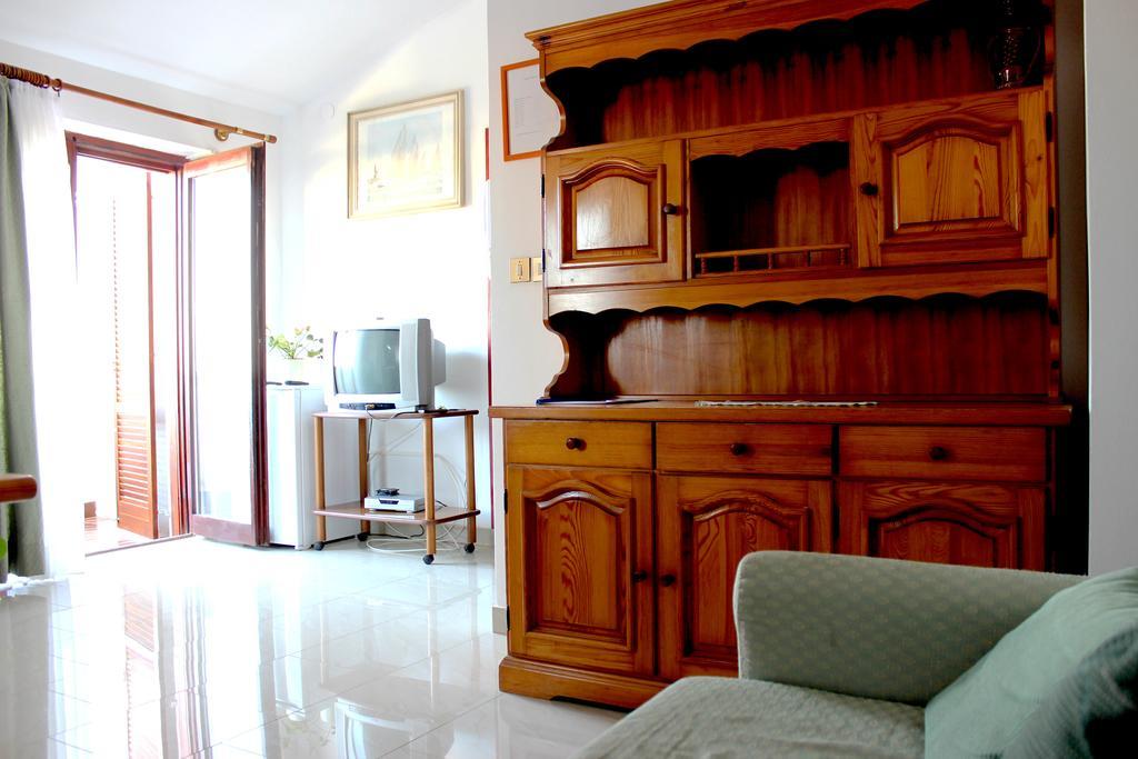 Apartments Cavae Romanae Медулин Экстерьер фото